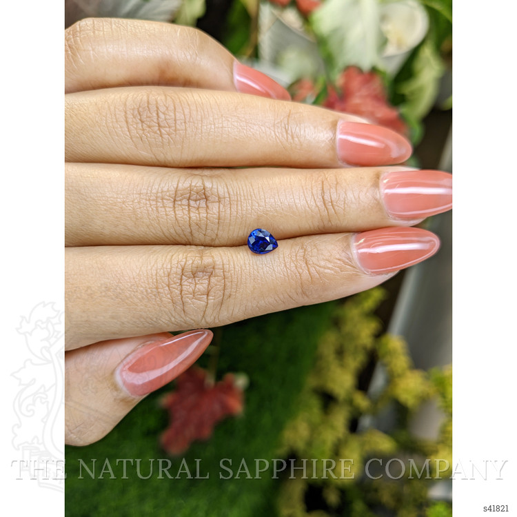 1.03 Ct. Blue Sapphire from Ceylon (Sri Lanka)