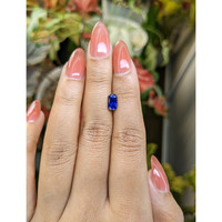 1.31 Ct. Blue Sapphire from Ceylon (Sri Lanka) Life Style