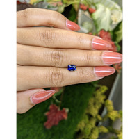 1.09 Ct. Blue Sapphire from Ceylon (Sri Lanka) Life Style