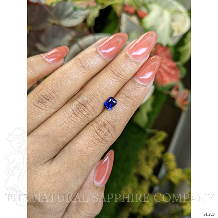 1.09 Ct. Blue Sapphire from Ceylon (Sri Lanka)