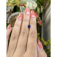 1.09 Ct. Blue Sapphire from Ceylon (Sri Lanka) Life Style