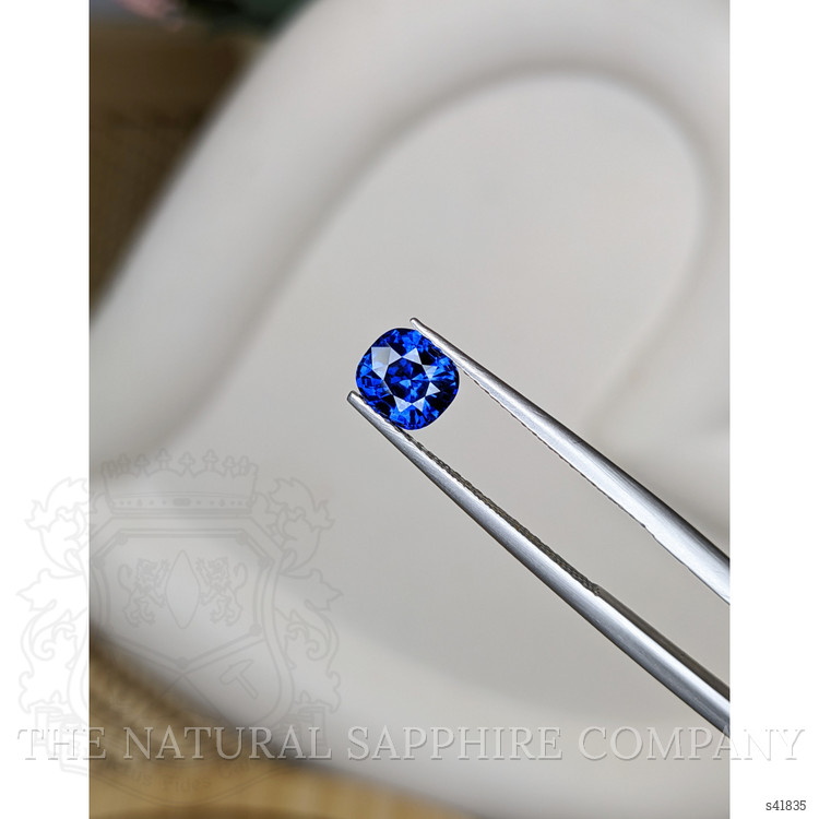 1.14 Ct. Blue Sapphire from Ceylon (Sri Lanka)