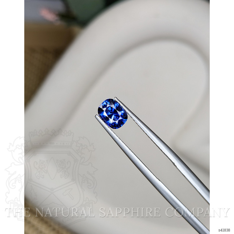1.02 Ct. Blue Sapphire from Ceylon (Sri Lanka)