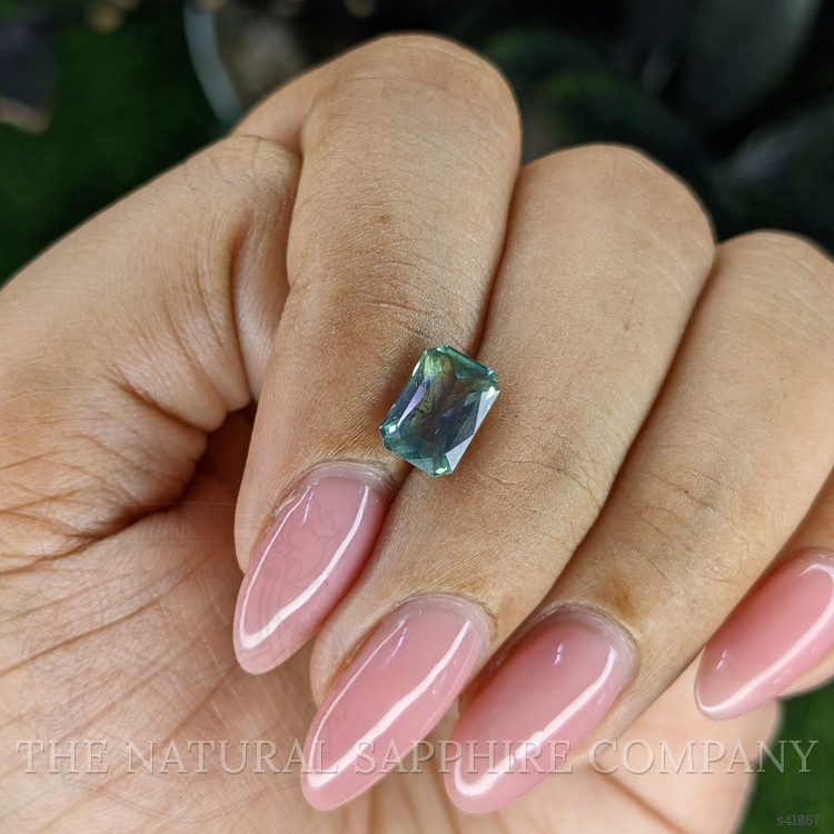 2.00 Ct. Bluish Green Sapphire from Ceylon (Sri Lanka)