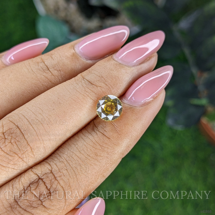 2.03 Ct. Yellow Sapphire from Ceylon (Sri Lanka)
