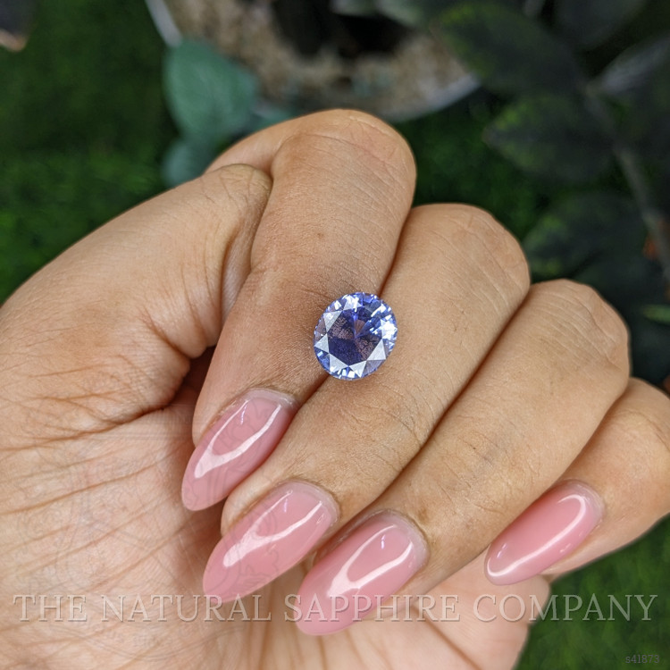 4.05 Ct. Violet Sapphire from Ceylon (Sri Lanka)