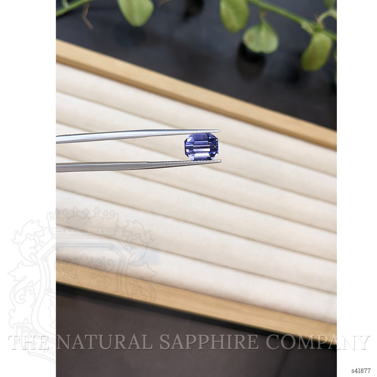 4.98 Ct. Violet Sapphire from Ceylon (Sri Lanka)
