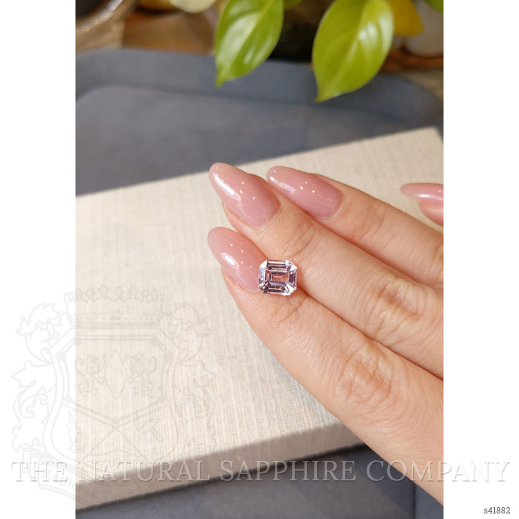 3.58 Ct. Pink Sapphire from Ceylon (Sri Lanka)