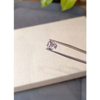 3.58 Ct. Pink Sapphire from Ceylon (Sri Lanka) Life Style