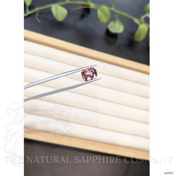 3.69 Ct. Bi Color Sapphire from Ceylon (Sri Lanka)