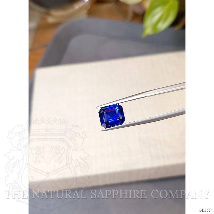 5.01 Ct. Blue Sapphire from Ceylon (Sri Lanka)