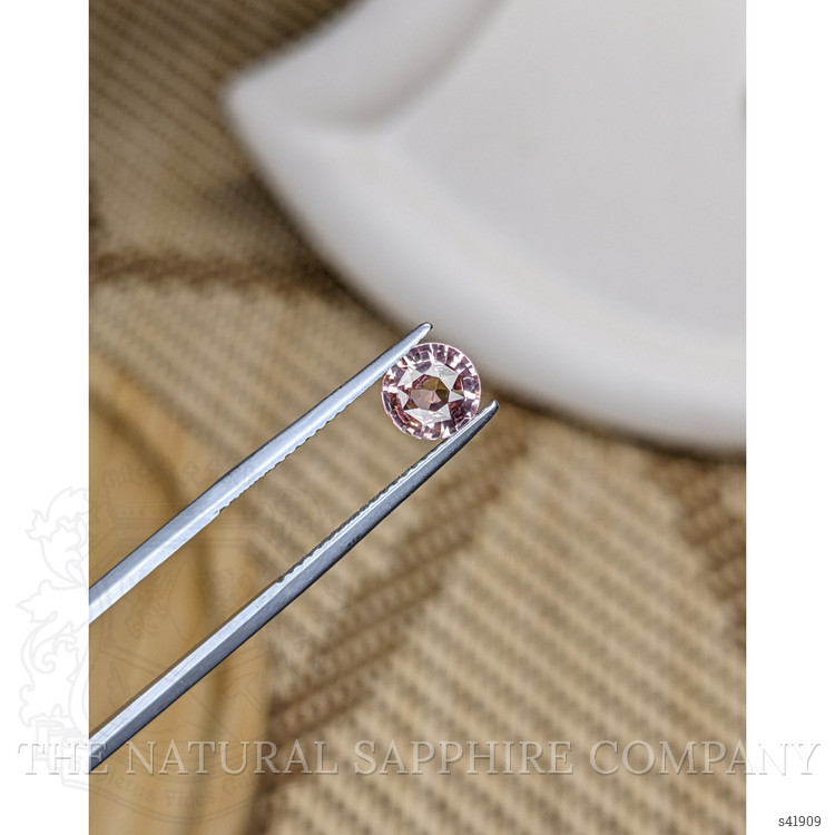 1.23 Ct. Peach Sapphire from Ceylon (Sri Lanka)