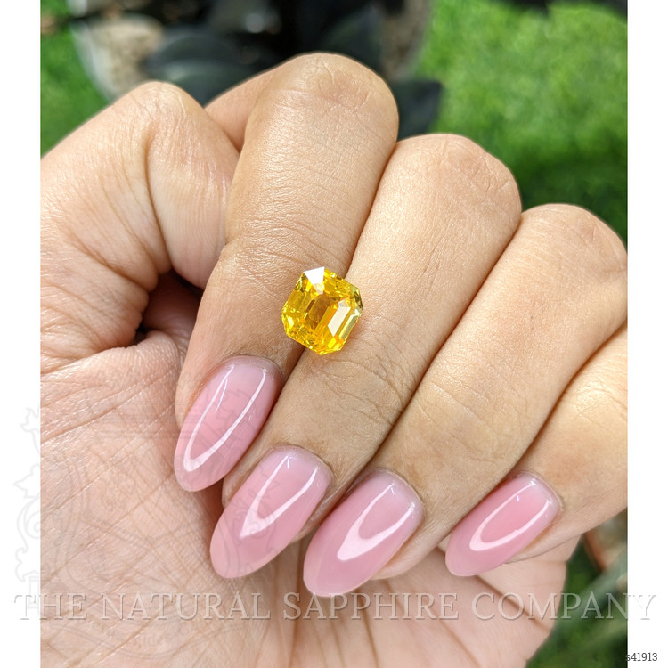 3.10 Ct. Yellow Sapphire from Ceylon (Sri Lanka)