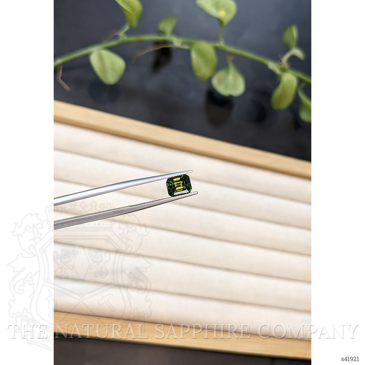 1.97 Ct. Bluish Green Sapphire from Ceylon (Sri Lanka)