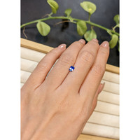 0.45 Ct. Bi Color / Parti Sapphire from Ceylon (Sri Lanka) Life Style