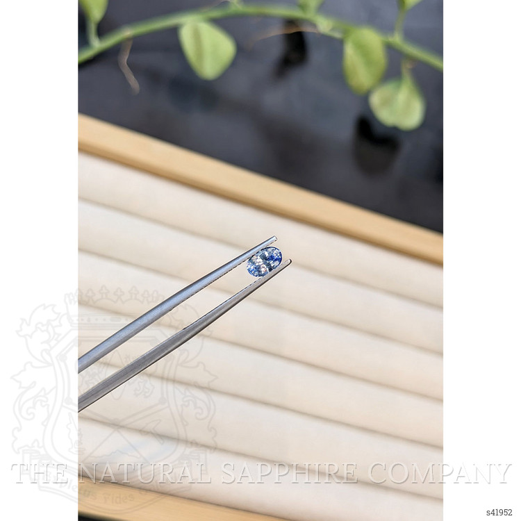 0.59 Ct. Bi Color / Parti Sapphire from Ceylon (Sri Lanka)