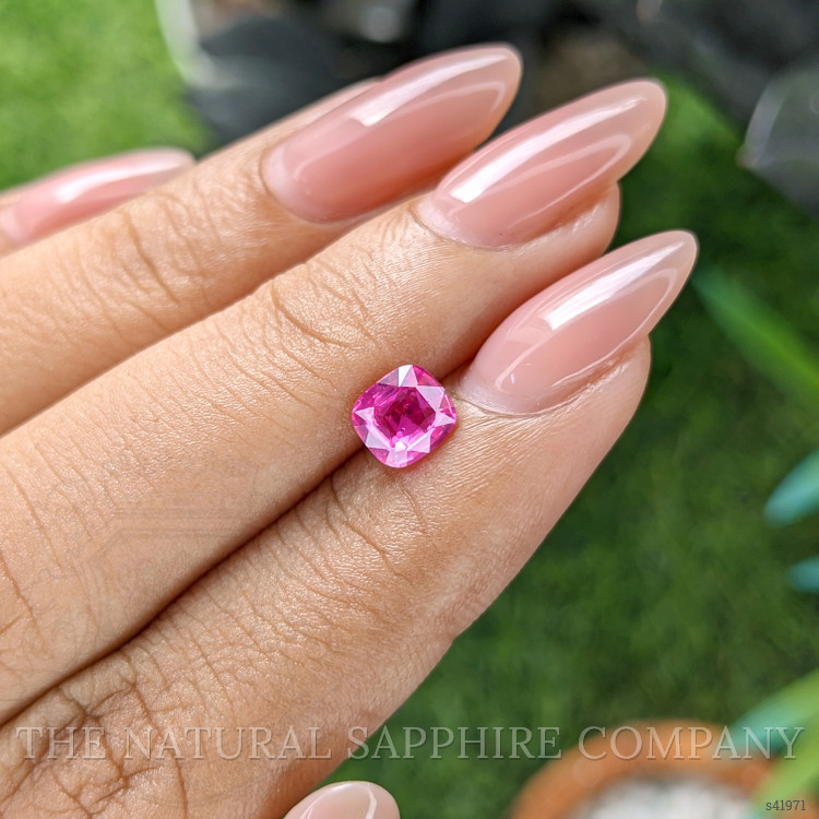 1.02 Ct. Pink Sapphire from Tanzania
