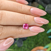 1.02 Ct. Pink Sapphire from Tanzania Life Style
