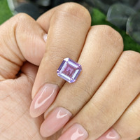 2.63 Ct. Pinkish Purple Sapphire from Madagascar Life Style