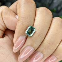 2.03 Ct. Bi Color / Parti Sapphire from Madagascar Life Style