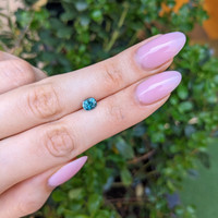 0.97 Ct. Greenish Blue Sapphire from Montana Life Style