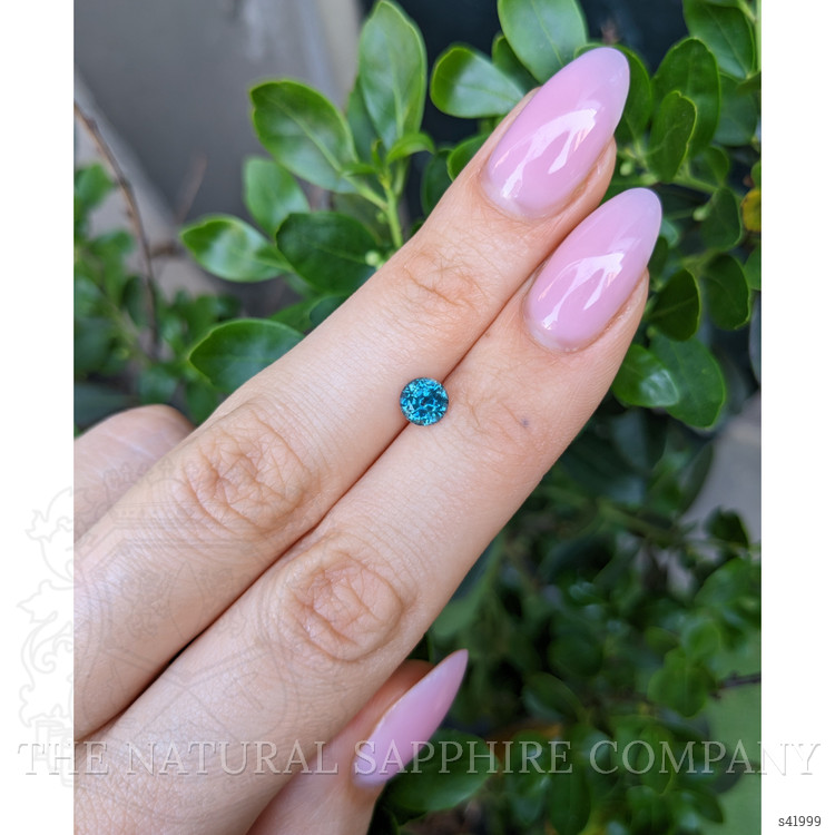 0.92 Ct. Greenish Blue Sapphire from Montana