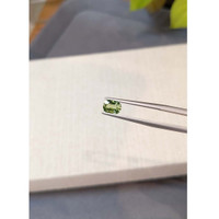 0.85 Ct. Green Sapphire from Ceylon (Sri Lanka) Life Style