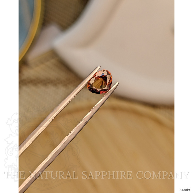 1.09 Ct. Color Change Sapphire from Ceylon (Sri Lanka)