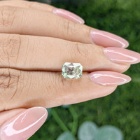 3.07 Ct. Yellow Sapphire from Ceylon (Sri Lanka) Life Style
