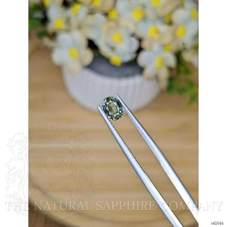 0.83 Ct. Bluish Green Sapphire from Ceylon (Sri Lanka)