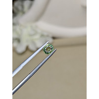 0.72 Ct. Green Sapphire from Ceylon (Sri Lanka) Life Style