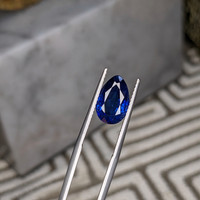 3.71 Ct. Blue Sapphire from Ceylon (Sri Lanka) Life Style