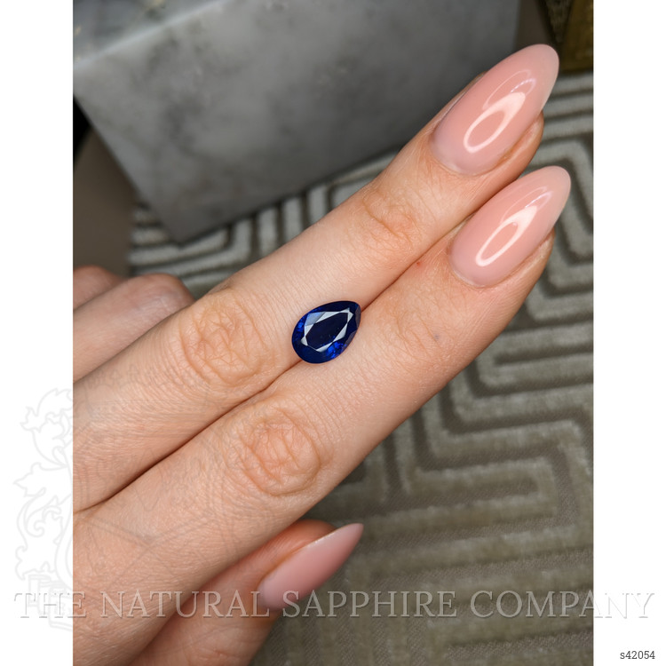 3.71 Ct. Blue Sapphire from Ceylon (Sri Lanka)