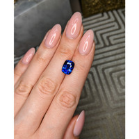 5.32 Ct. Blue Sapphire from Ceylon (Sri Lanka) Life Style
