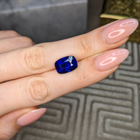 9.18 Ct. Blue Sapphire from Ceylon (Sri Lanka) Life Style