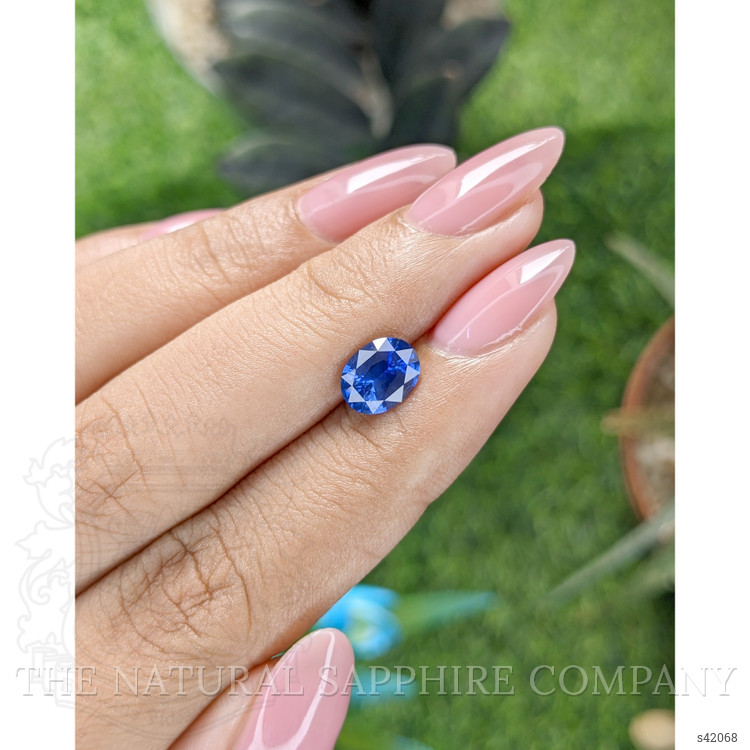 1.61 Ct. Blue Sapphire from Ceylon (Sri Lanka)