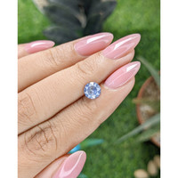 1.09 Ct. Blue Sapphire from Ceylon (Sri Lanka) Life Style