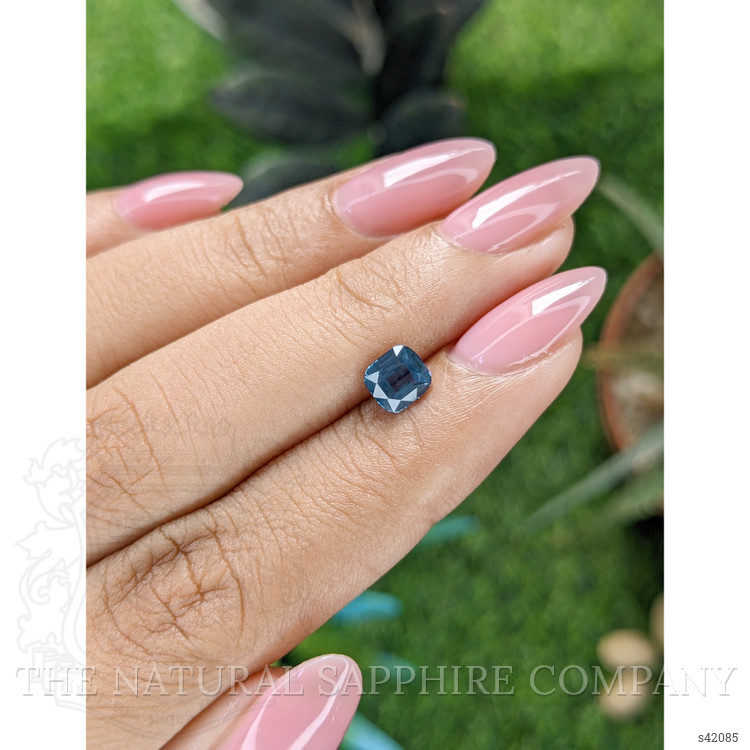 1.02 Ct. Greenish Blue Sapphire from Ceylon (Sri Lanka)