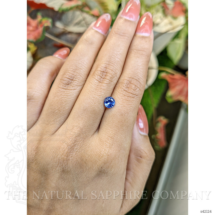 1.03 Ct. Blue Sapphire from Ceylon (Sri Lanka)