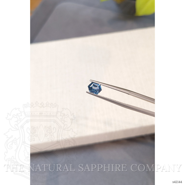 0.94 Ct. Blue Sapphire from Montana