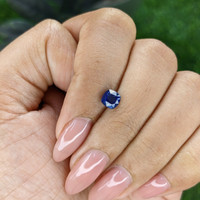 1.00 Ct. Blue Sapphire from Tanzania Life Style