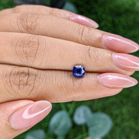 1.00 Ct. Blue Sapphire from Tanzania Life Style