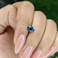 0.91 Ct. Blue Sapphire from Tanzania Life Style