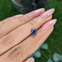 0.91 Ct. Blue Sapphire from Tanzania Life Style