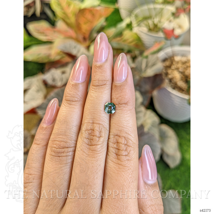 0.99 Ct. Bluish Green Sapphire from Ceylon (Sri Lanka)