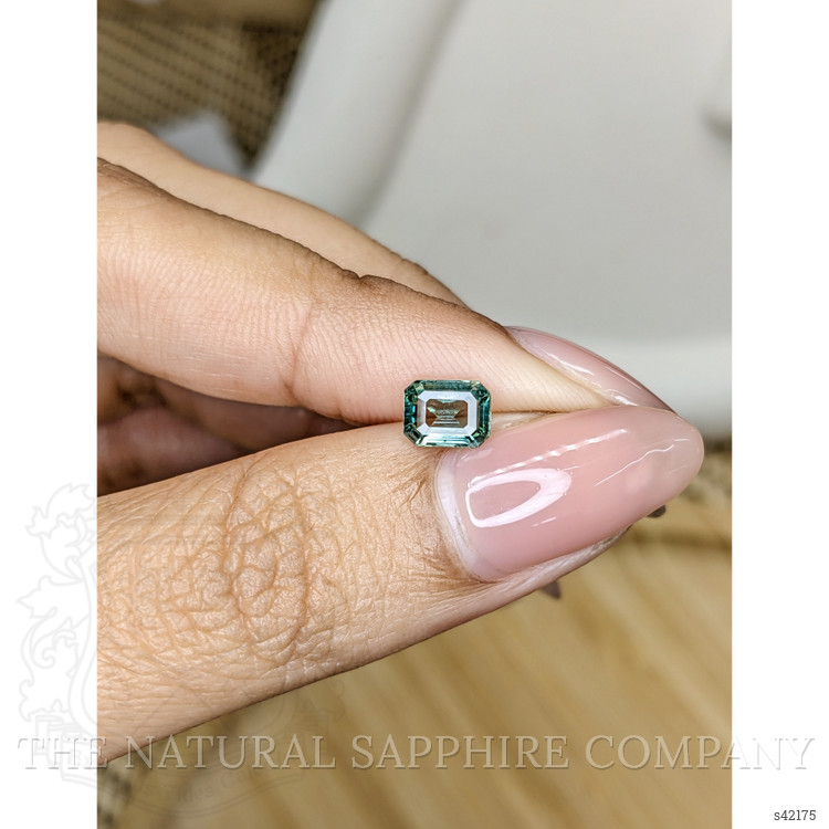 1.04 Ct. Bluish Green Sapphire from Ceylon (Sri Lanka)