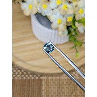 2.02 Ct. Greenish Blue Sapphire from Ceylon (Sri Lanka) Life Style