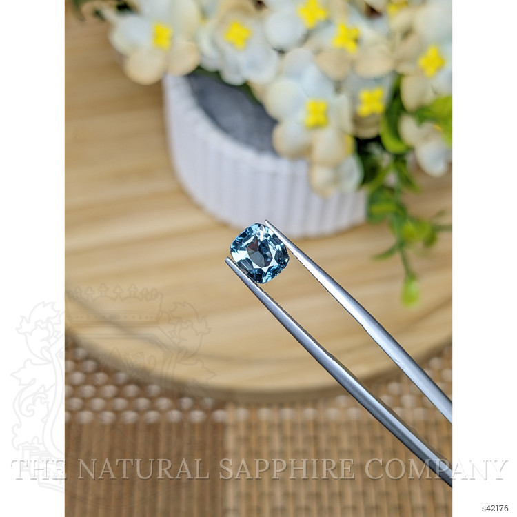 2.02 Ct. Greenish Blue Sapphire from Ceylon (Sri Lanka)