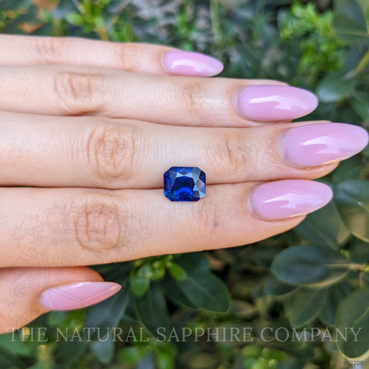 4.36 Ct. Blue Sapphire from Ceylon (Sri Lanka)