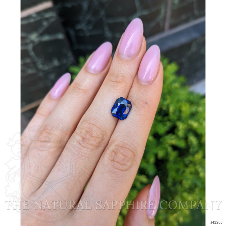 4.36 Ct. Blue Sapphire from Ceylon (Sri Lanka)